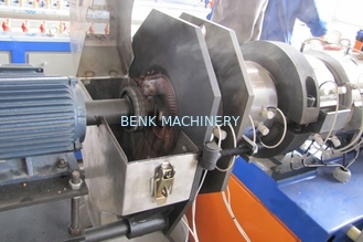 150 - Máquina de granulación del PVC de la salida 500KG/H para la película plástica/los bolsos/las escamas/polvo del PVC