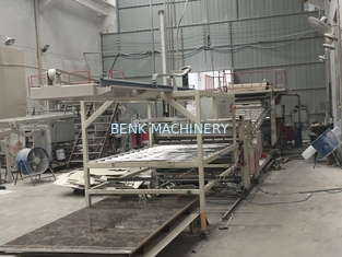 Cadena de producción de alto rendimiento de la hoja del mármol del PVC, máquina de la fabricación de la hoja del PVC